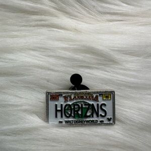 💙3/$20 Disney World Florida Horizons trading pin